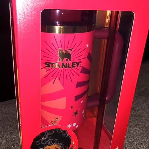 Barbie- Stanley-Dynamite - Picture 1 of 4